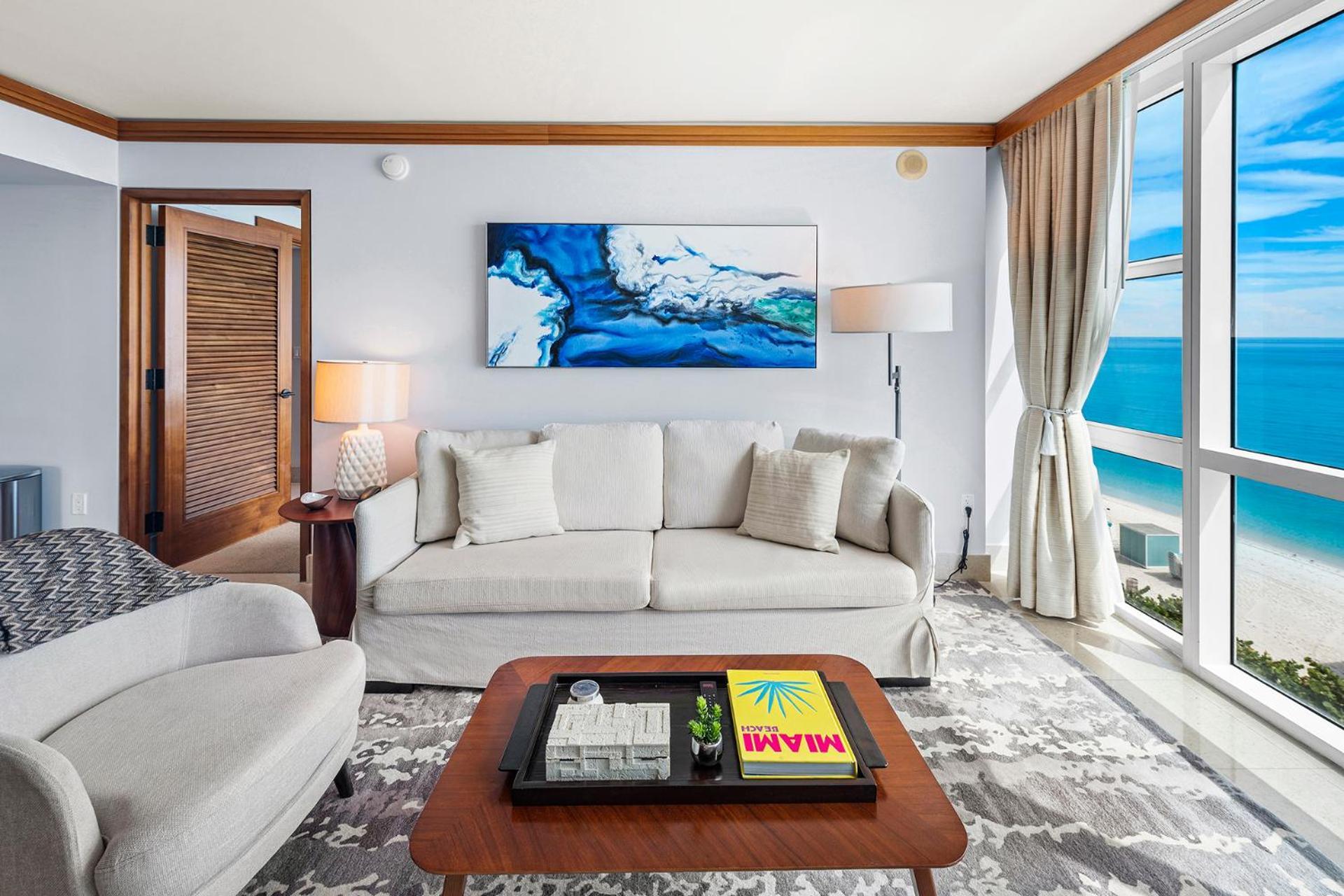 2 Bedroom Private Residence At Carillon Miami Resort -522 Маями Бийч Екстериор снимка